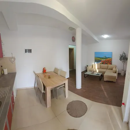 Apartman Gloria Apartment Srima